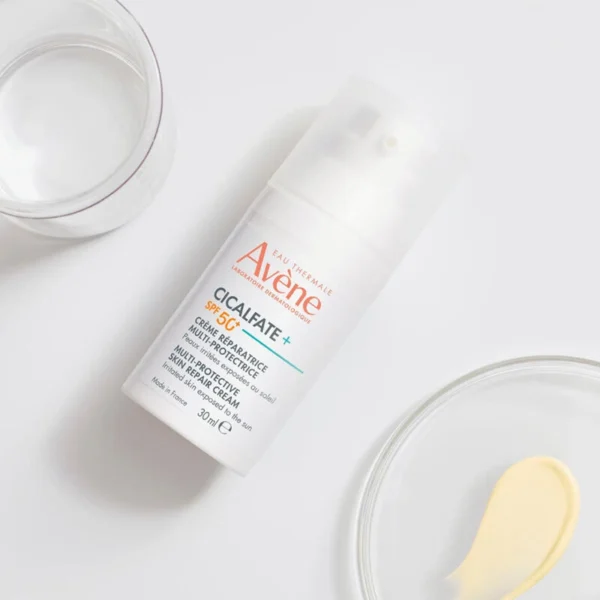 Avene Cicalfate+ SPF 50+ Yüksek Korumalı Cilt Onarıcı Bakım Kremi 30 ml - Görsel 3